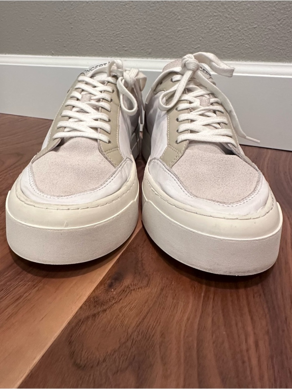 Oncept London Sneaker (Women) - White/Cappuccino - Picture 5 of 13